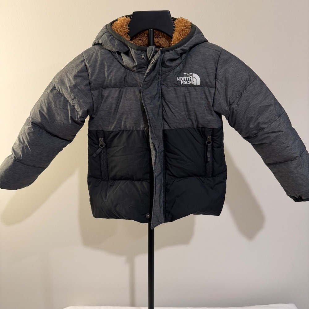 The North Face Kids 2T 600-Fill Down Puffer Jacket Grey Black Fleece Hooded Coat